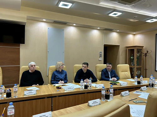 Заседание Технологического совета: внедрение в производство инновационных методов таксации