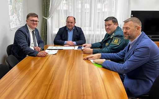 В Кировской области обсудили стратегию сохранения и развития вятских лесов